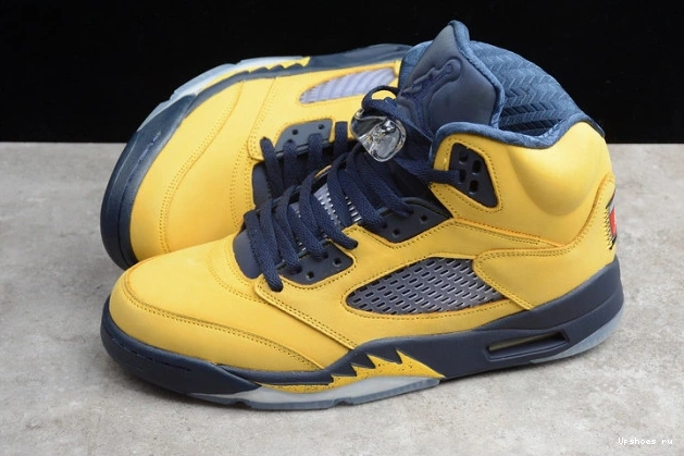 CQ9541-704 Air 5 'Michigan' Jordan 0107